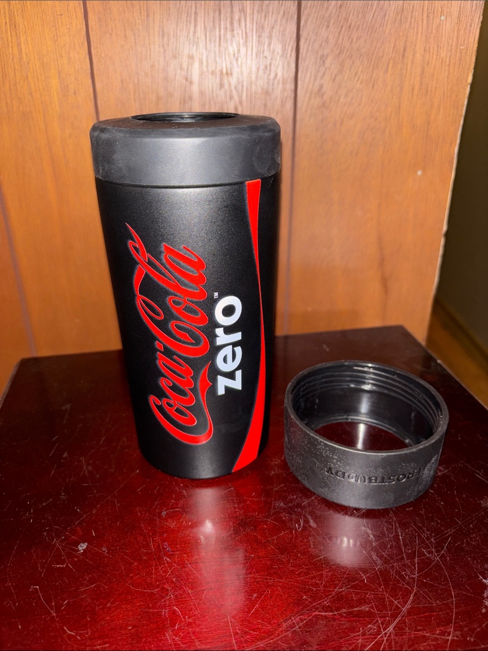 Frost Buddy Coca Cola Zero Black and Red Universal XL